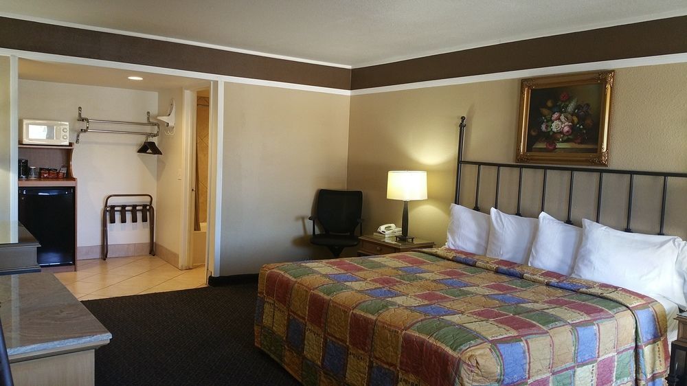 Verde Valley Inn Cottonwood Bagian luar foto